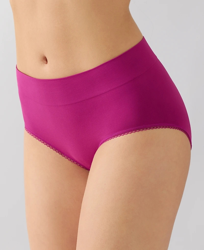 Wacoal Women's Feeling Flexible Brief Underwear 875332