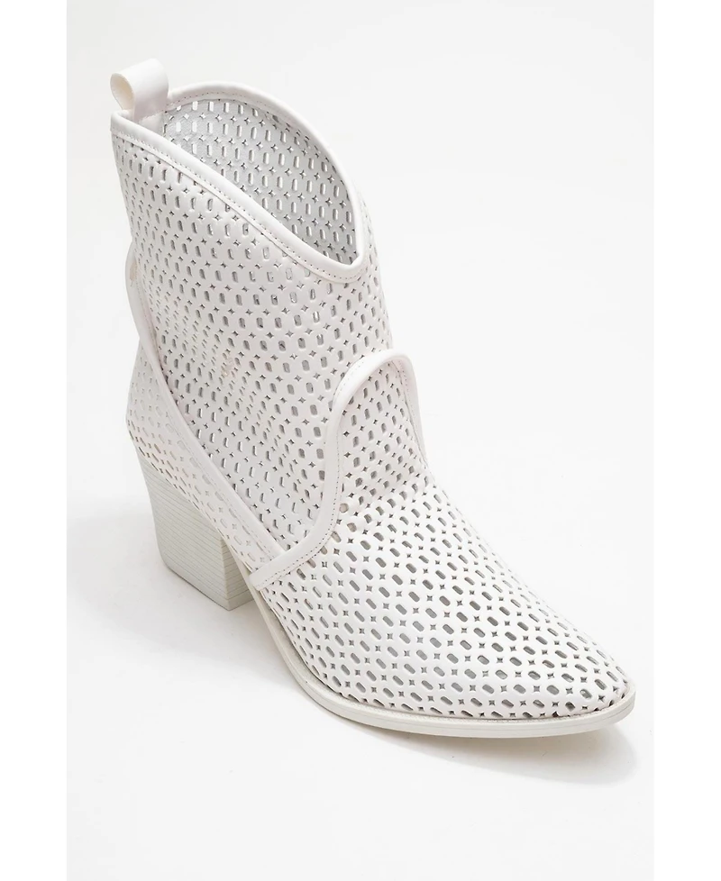 Prologue Shoes Pera Block Heel Boot (Women)