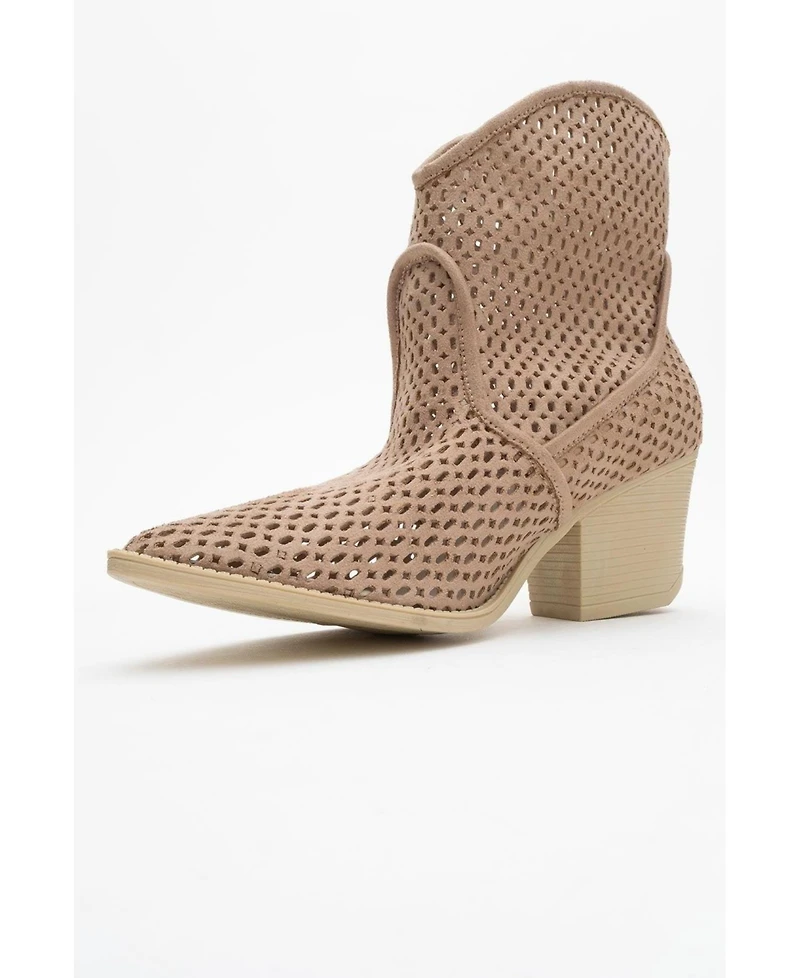 Prologue Shoes Pera Block Heel Boot (Women)