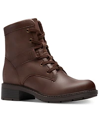 Clarks Collection Women's Hearth Parker Block Heel Booties