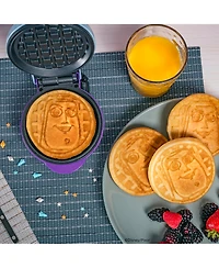 Uncanny Brands Disney Pixar Toy Story Buzz Lightyear Mini Waffle Maker - Small Kitchen Appliance