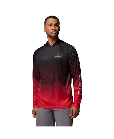Columbia Men's Black Georgia Bulldogs Pfg Gradient Water Super Terminal Tackle Hoodie Omni-Wick T-Shirt