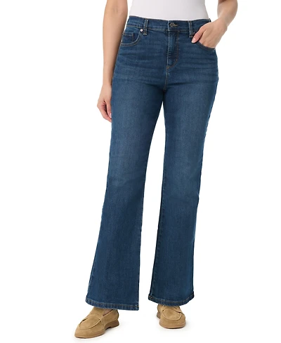 Gloria Vanderbilt Petite Amanda Essential Flared High-Rise Jeans