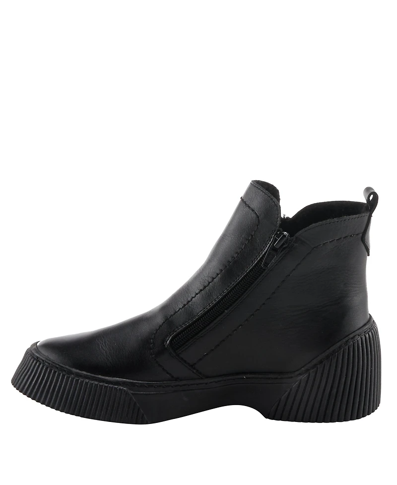 Spring Step Kelko Leather Bootie with Decorative Zipper, Removable Insole, and Sporty Sole