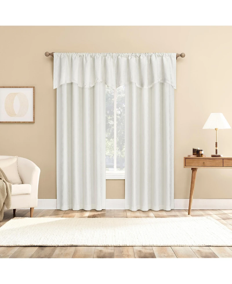 Sun Zero Belmont Floral Jacquard 100% Blackout Rod Pocket Curtain Panel