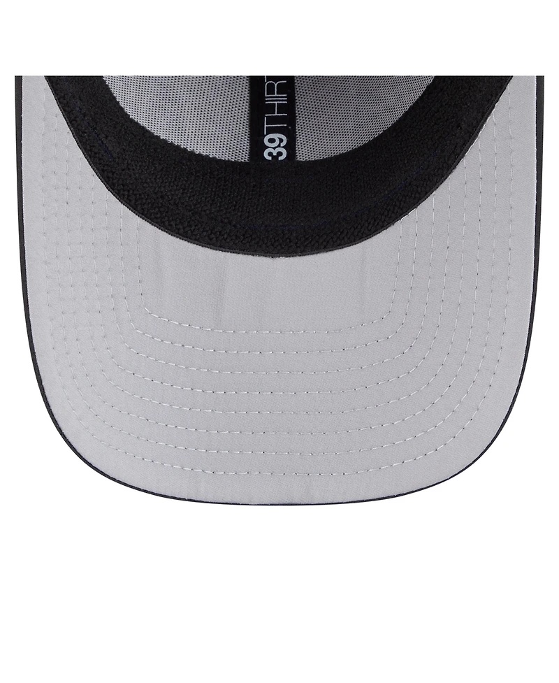 New Era Men's Black Las Vegas Raiders Perforated 39THIRTY Flex Hat
