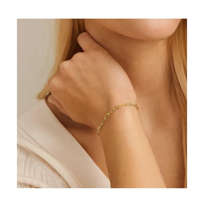 Elegant Gold Paperclip Link Bracelet