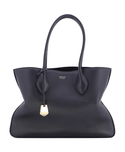 Pre-Owned Salvatore Ferragamo Large Fold Side Star Tote Leather