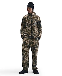 Nike Men's Tech Open-Hem Fleece Camo Pants