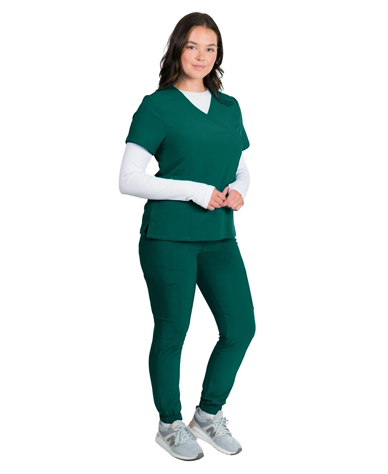 Medgear Women's 4-Way Stretch 12-Pocket Jogger Set