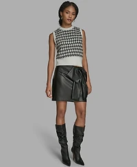 Bcbg Women's Diamond Crewneck Sweater Vest