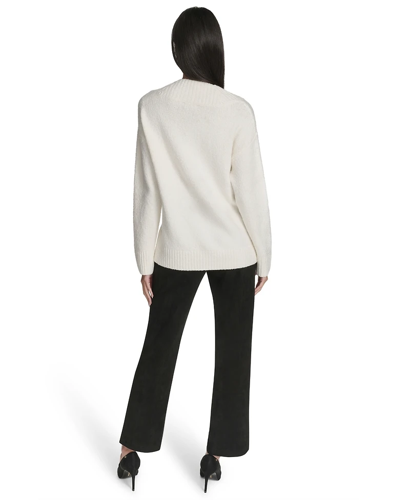 Halston Women's Chunky Boucle Long Sleeves Sweater