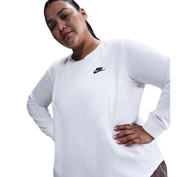 Nike Plus Sportswear Club Long-Sleeve T-Shirt