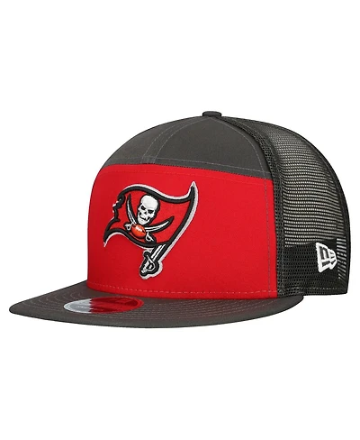 New Era Men's Red/Pewter Tampa Bay Buccaneers Outdoor Split Panel 9FIFTY Snapback Hat