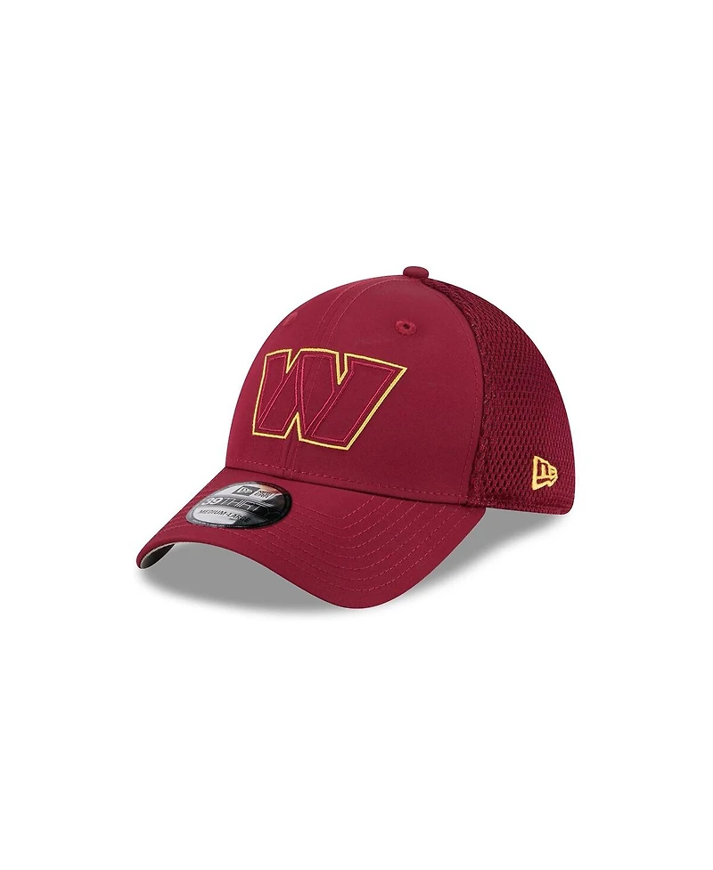 New Era Men's Burgundy Washington Commanders Outline 39THIRTY Flex Hat