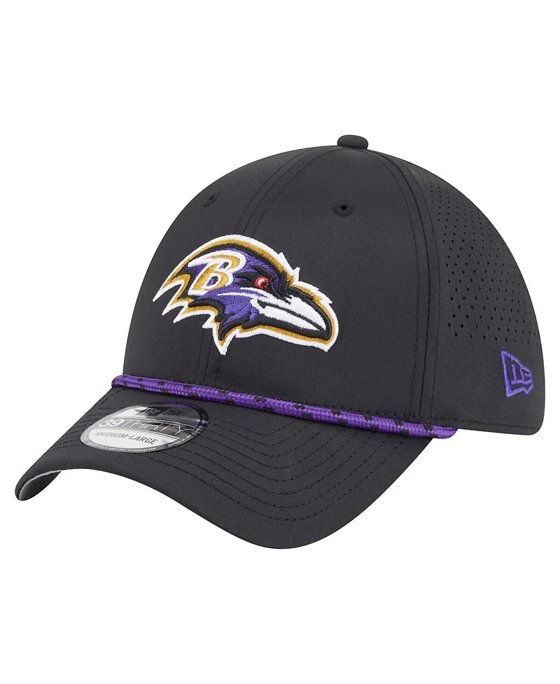 New Era Men's Black Baltimore Ravens Perforated 39THIRTY Flex Hat