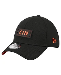 New Era Men's Black Cincinnati Bengals Scoreboard 39THIRTY Flex Hat