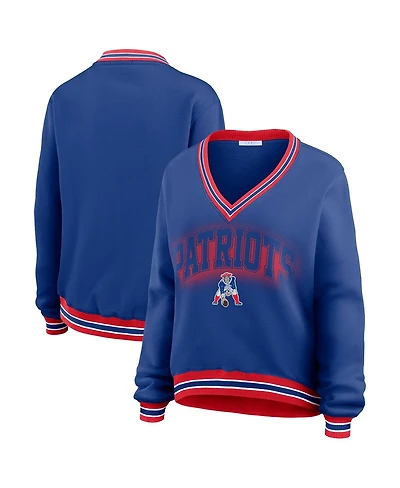 Wear by Erin Andrews Women's Navy New England Patriots Oversized Long Sleeve V-Neck Sweatshirt