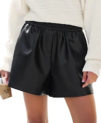 Cupshe Women's High Impact Black Shorts