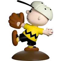 Youtooz: Peanuts Collection Charlie Brown Vinyl Figure