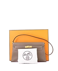 Pre-Owned HERMA‰S Kelly Elan Shoulder Bag Madame