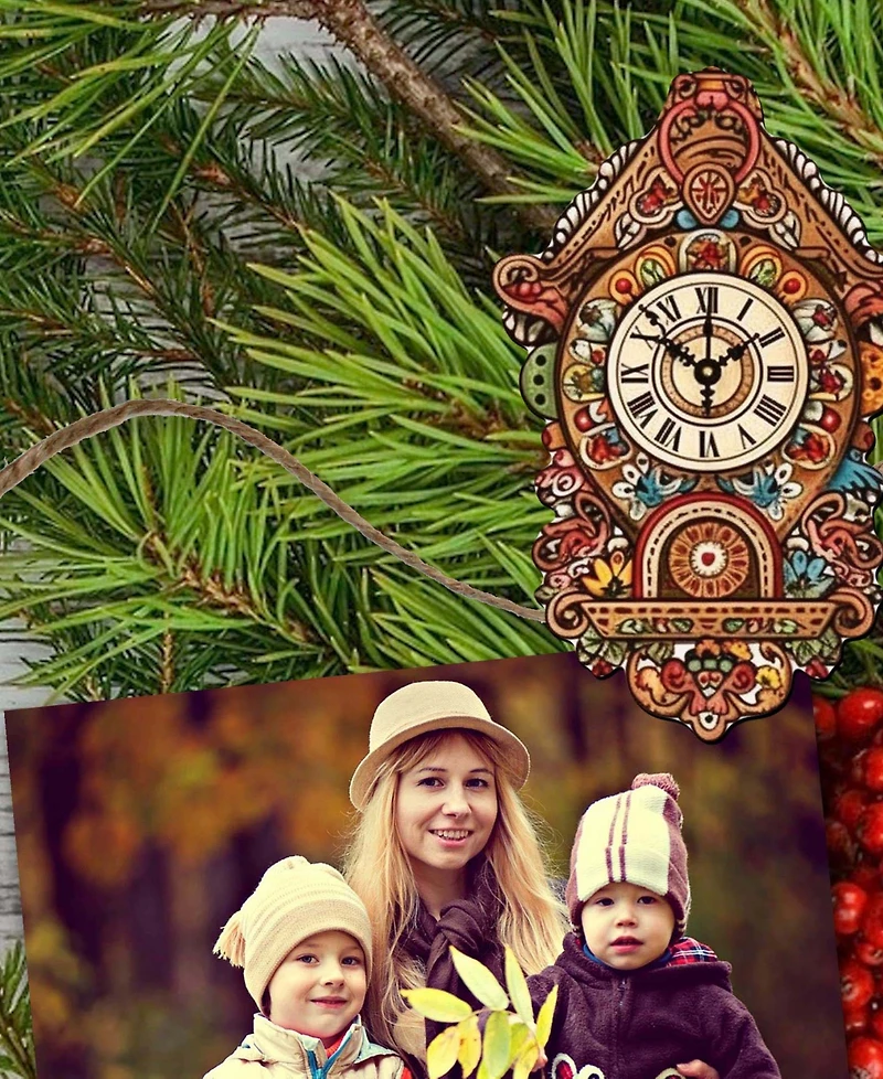 Designocracy Miniature Clock Wood Clip Ornaments, Set of 3