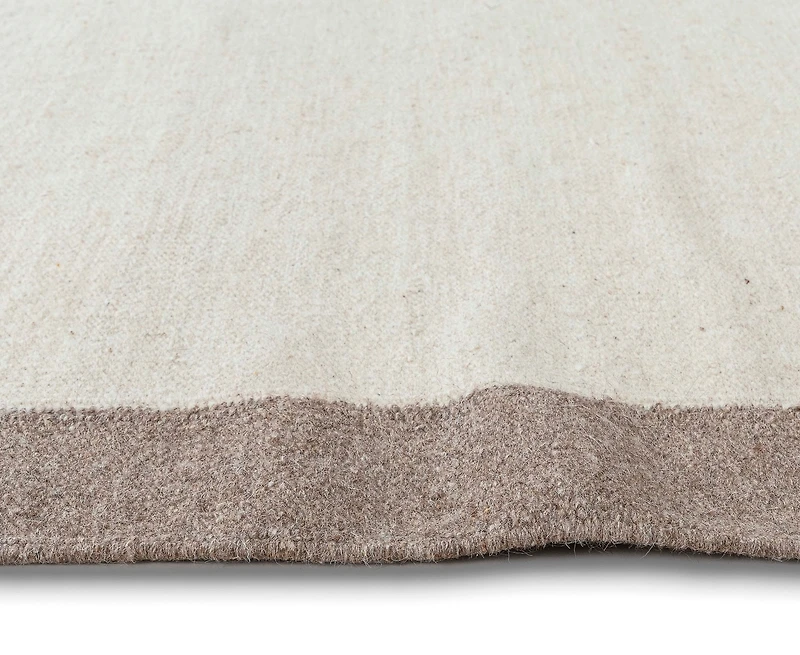 Obeetee Nu Maison Soft Border 6'x9' Area Rug