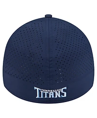New Era Men's Navy Tennessee Titans Perforated 39THIRTY Flex Hat