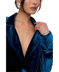 Lily and Lionel London Women's Valerie Tailored Velvet Blazer