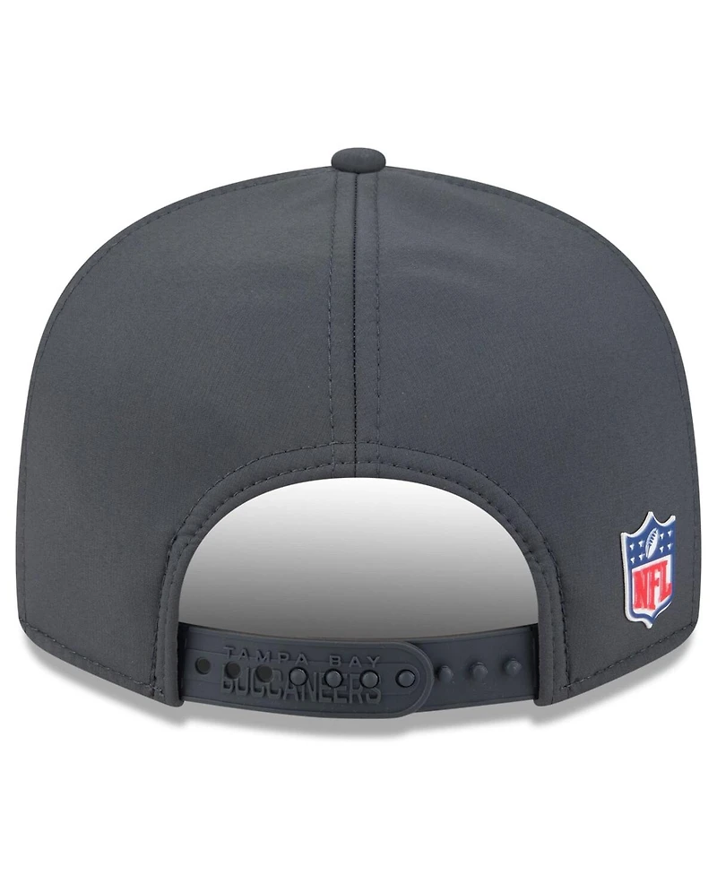 New Era Men's Charcoal Tampa Bay Buccaneers 2025 Sideline Cold Weather Split Panel 9FIFTY Snapback Hat