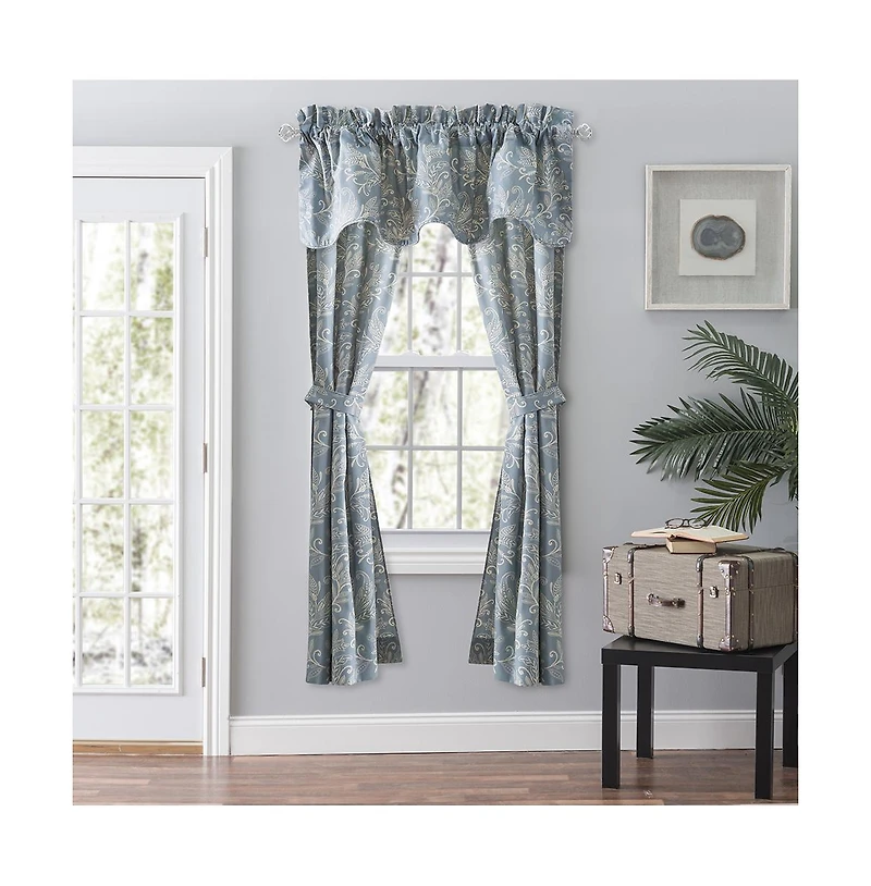 Ellis Curtain Lexington Leaf Pattern on Colored Ground Scallop Valance 58"x15