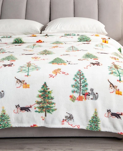 Linery & Co. Velvet Plush Cozy Christmas Throw Blanket