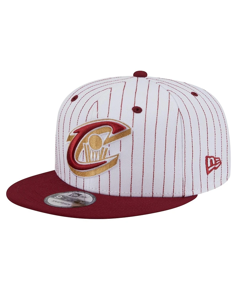 New Era Men's White Cleveland Cavaliers Deceptor Pinstripe 9FIFTY Snapback Hat