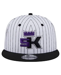 New Era Men's White Sacramento Kings Deceptor Pinstripe 9FIFTY Snapback Hat