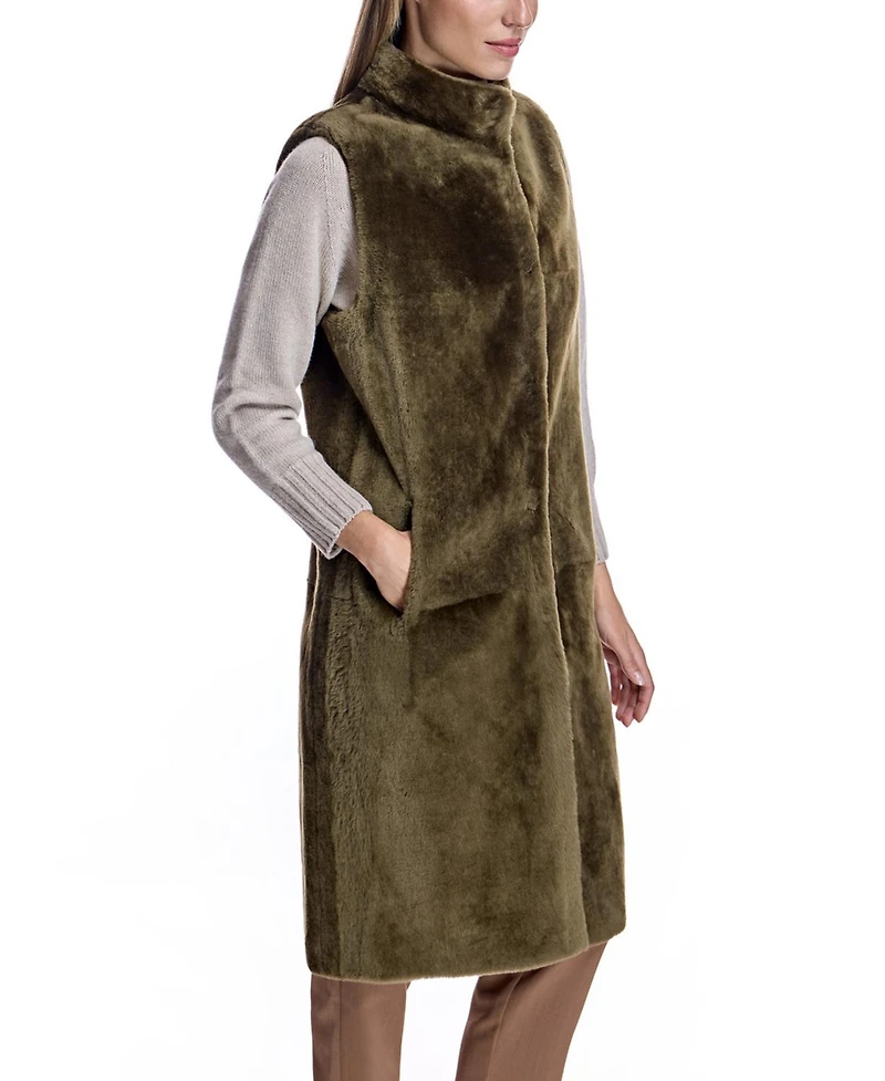 Julia & Stella by Maximilian Women's Shearling Lamb Vest