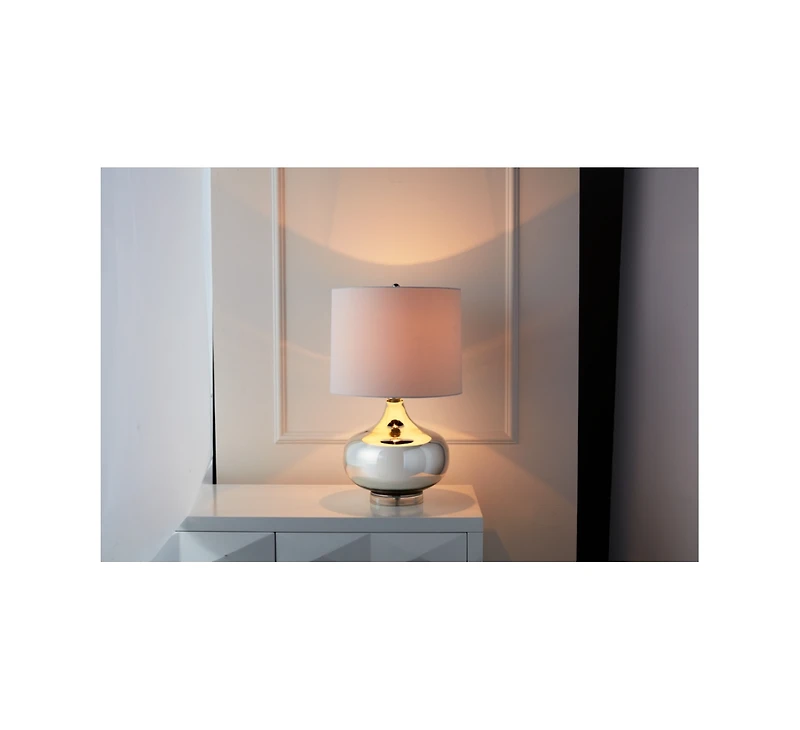 Z Gallerie Sabrina Table Lamp