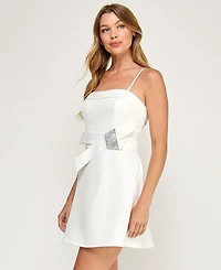 Seni & Cade Juniors' Laguna Bow Embellished Square Neck Dress