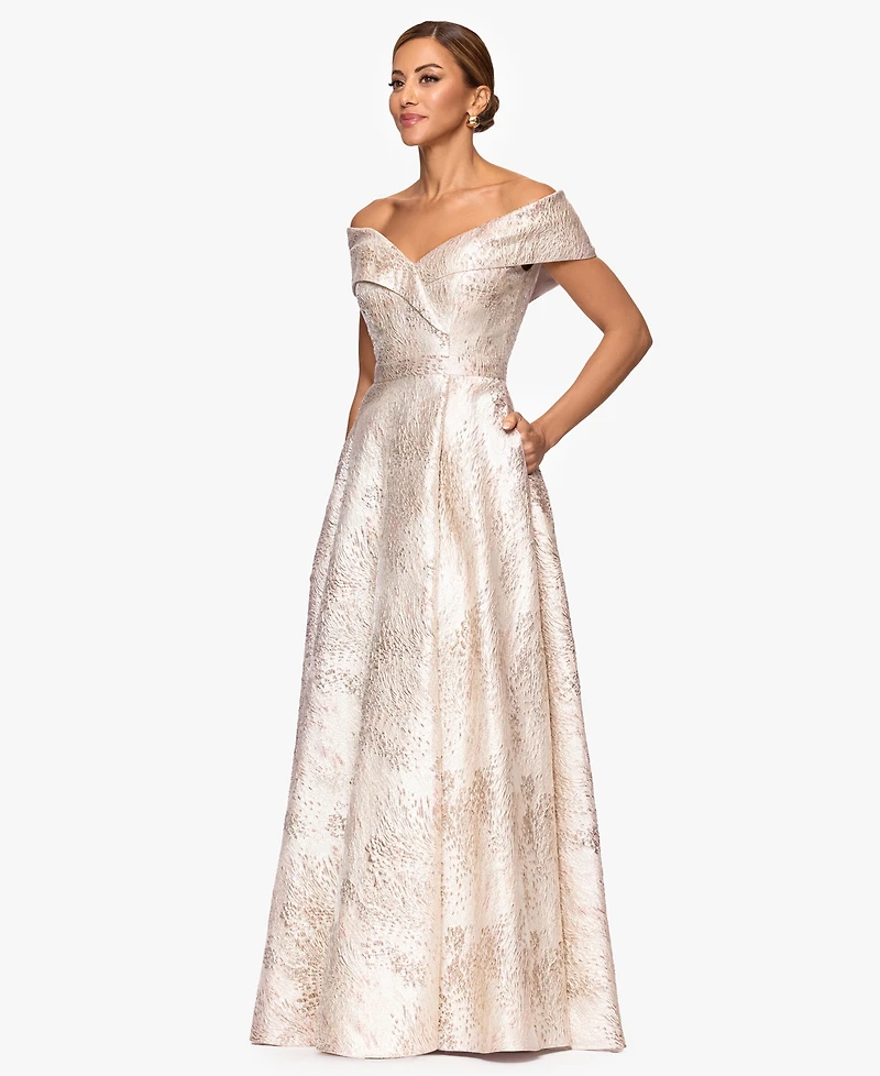 Xscape Women's Sweetheart Neck Off-The-Shoulder Long Dress