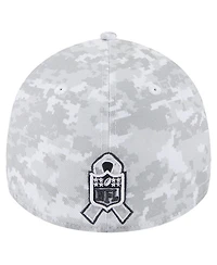 New Era Men's White Tennessee Titans 2025 Salute to Service Digital Camo Fan Pack 39THIRTY Flex Hat