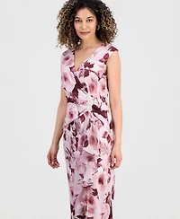 Connected Petite Floral Print Sleeveless Gown