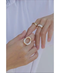 Retro Chic Time Ripples Round Ring