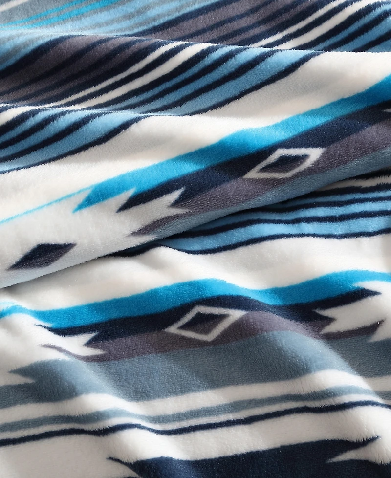 Wrangler Printed Ultra Soft Plush Fleece Throw, 50" x 70"