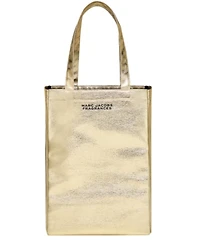 Free gift with $142 Purchase from the Marc Jacobs Women's fragrance collection