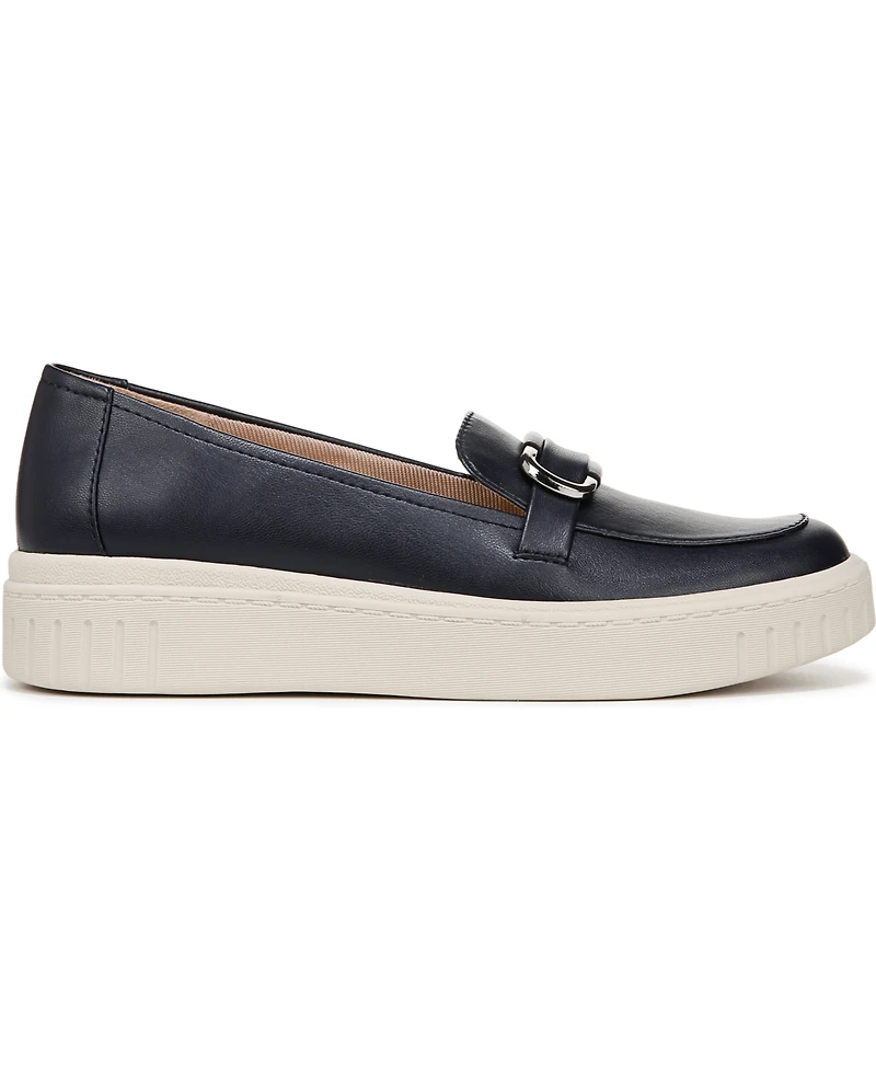 LifeStride Women's Geneva-Bit Closed Round Toe Platform Loafers