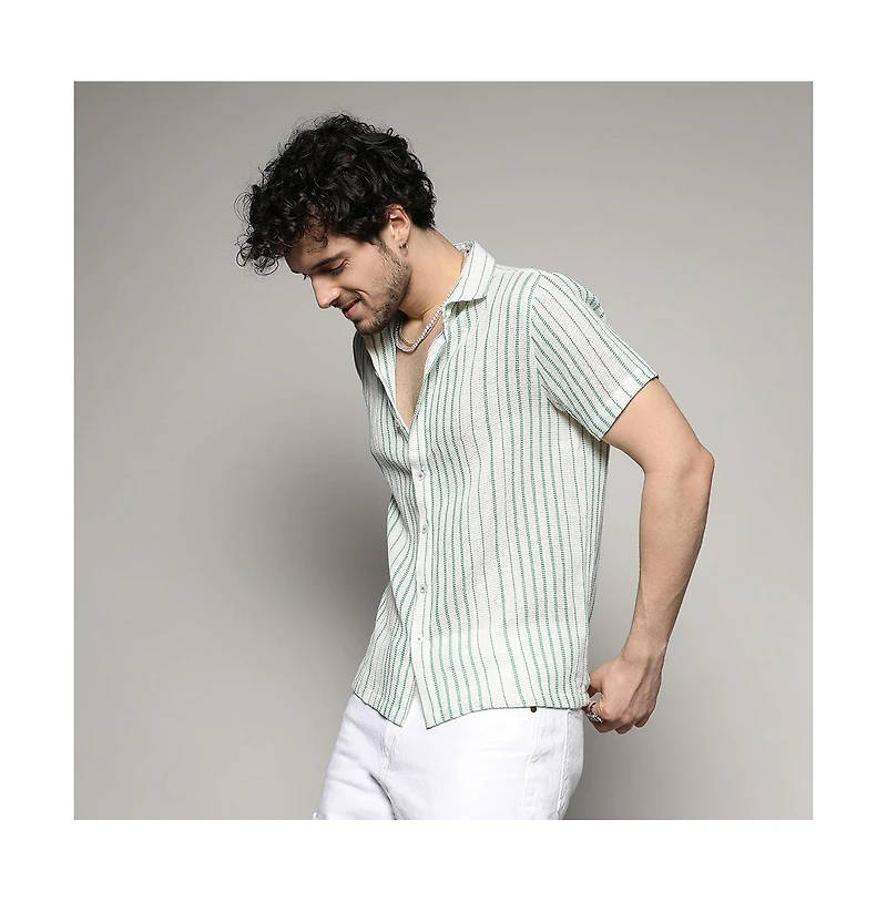 Campus Sutra Men's White & Unbalanced Striped Woven Shirt