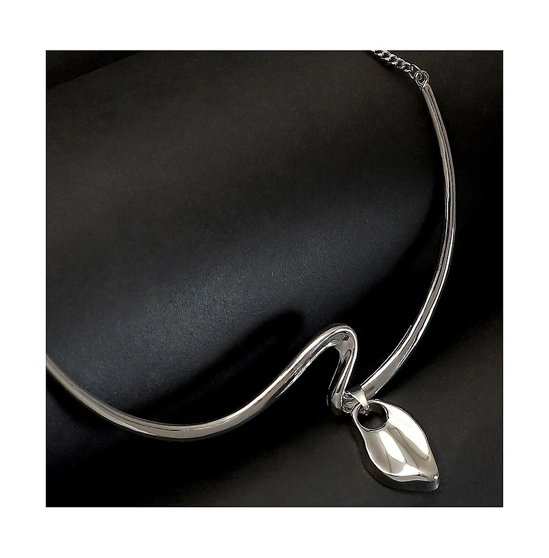 Sohi Women's The Ripple-Shell Collar Necklace - Chrome Silver