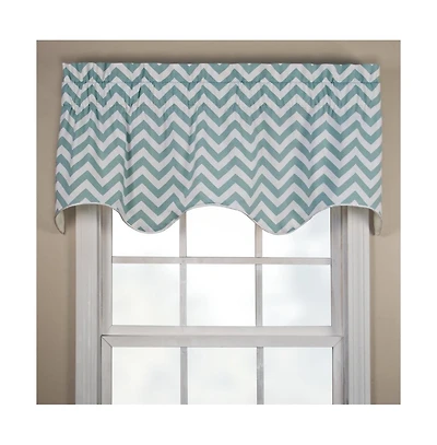 Ellis Curtain Reston High Quality Room Darkening Lined Scallop Window Valance - 50 x17"