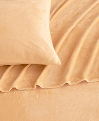 Linery & Co. Ultra-Soft Velvet Plush Solid Sheet Set