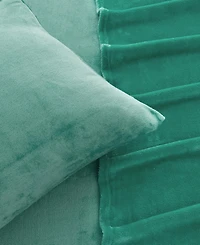 Linery & Co. Ultra-Soft Velvet Plush Solid Sheet Set