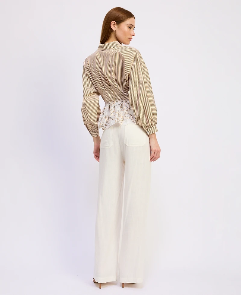 En Saison Women's Juliette Spread Collar Top